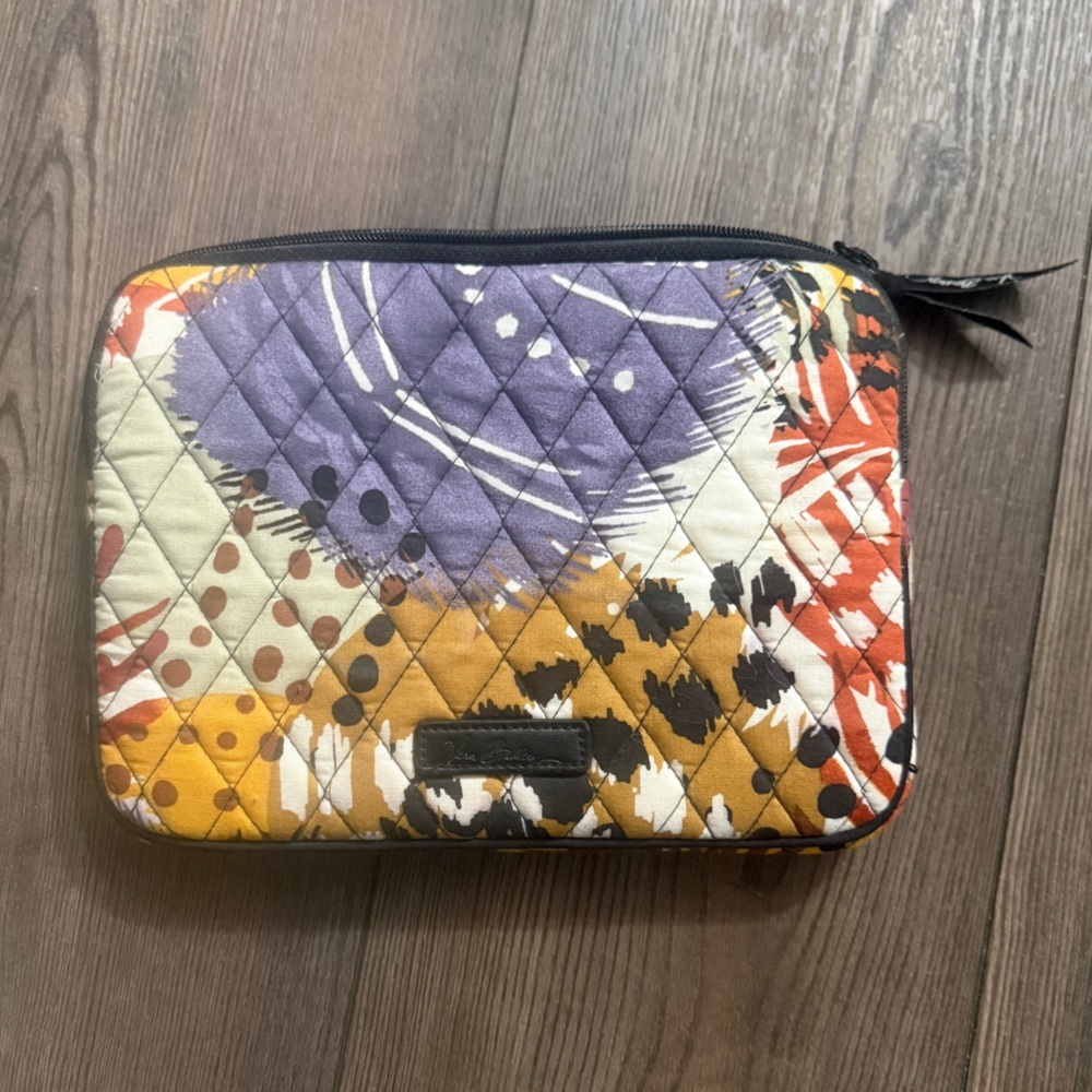 Vera Bradley Painted Feathers Quilted Tablet Book Bible Sleeve Makeup Pouch